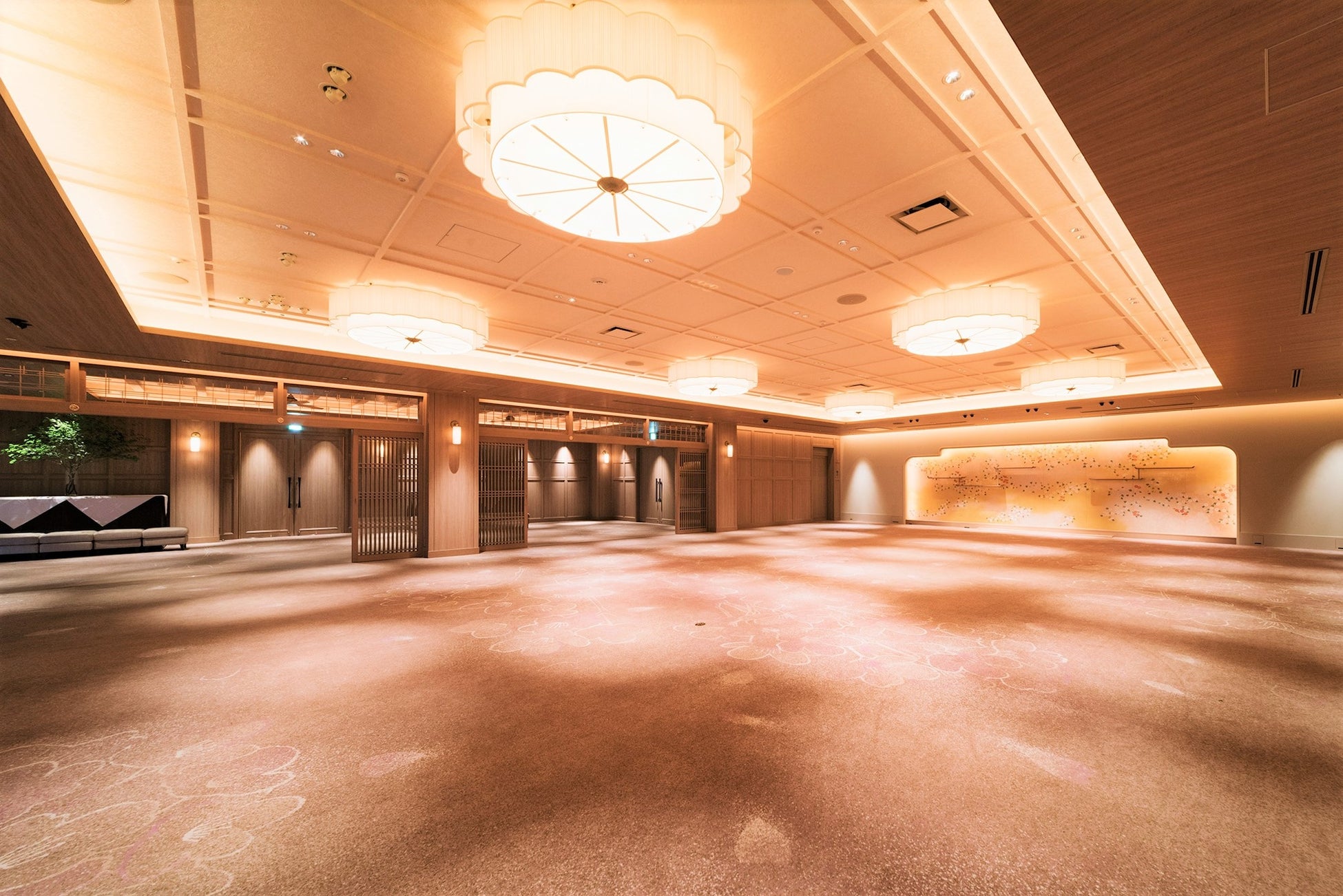 【令和4年特別企画】結婚につながる出会いを本気で応援！「明治記念館」にて『独婚祭 Xmas Special 2022』12月24日(土)開催のサブ画像4_会場（SUEHIRO）