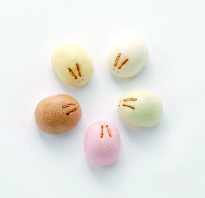 【自治体婚活】石川県がオンライン婚活イベント「石川の和菓子deうまいもん婚」を開催！  よしもと住みます芸人の「ぶんぶんボウル」さんが司会進行 のサブ画像3_石川の銘菓「福うさぎ」を事前にご自宅へお届けいたします。