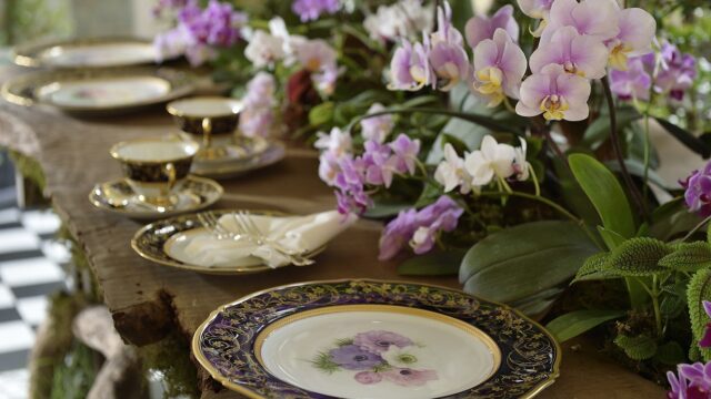 横浜山手西洋館　特別展「花と器のハーモニー2023」～いけばな七流派の家元が7つの館を彩る、今だかつてない夢のような時間を～【6/3から】のメイン画像