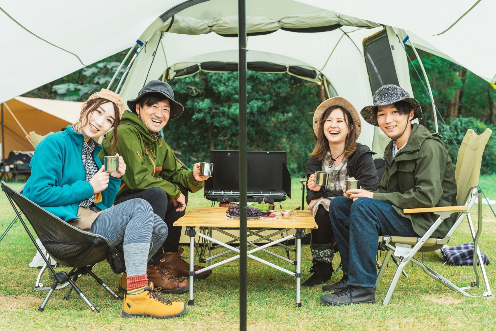 その場でジャッジはせずにゆっくり出会える婚活サービス「結婚を願う独身専用の会員制コミュニティ『シンパティ』」のサブ画像3