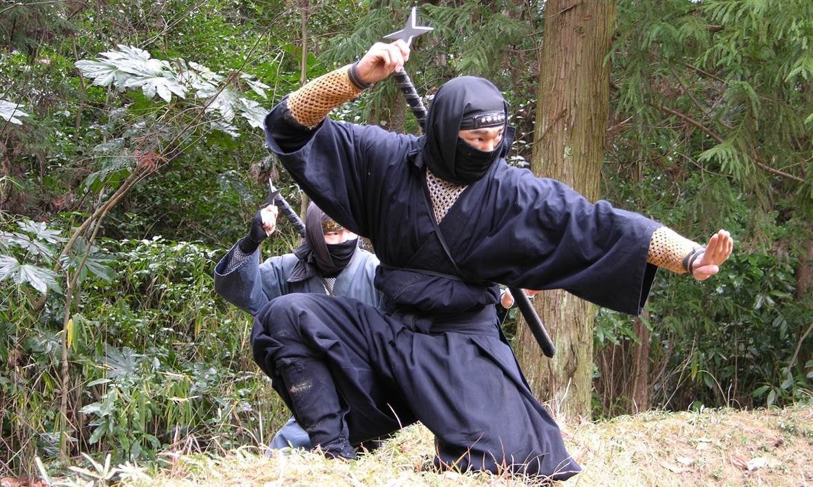 【200号達成】『MAMOR』10月号では忍者学校を開設！？ 「忍び」にこめられた、現代に通じる深い意味とは？のサブ画像1_写真提供：伊賀流忍者博物館